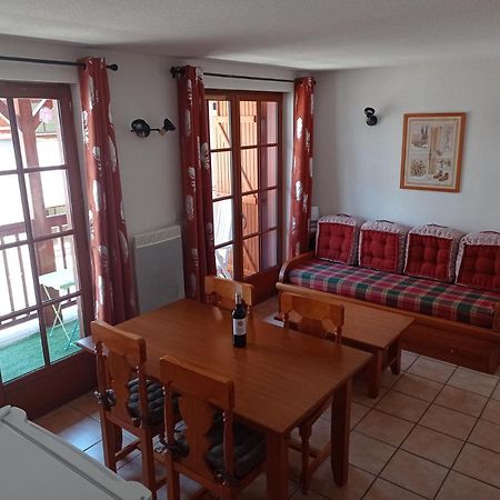 Agréable appartement avec balcon dans résidence calme Cauterets Exterior foto